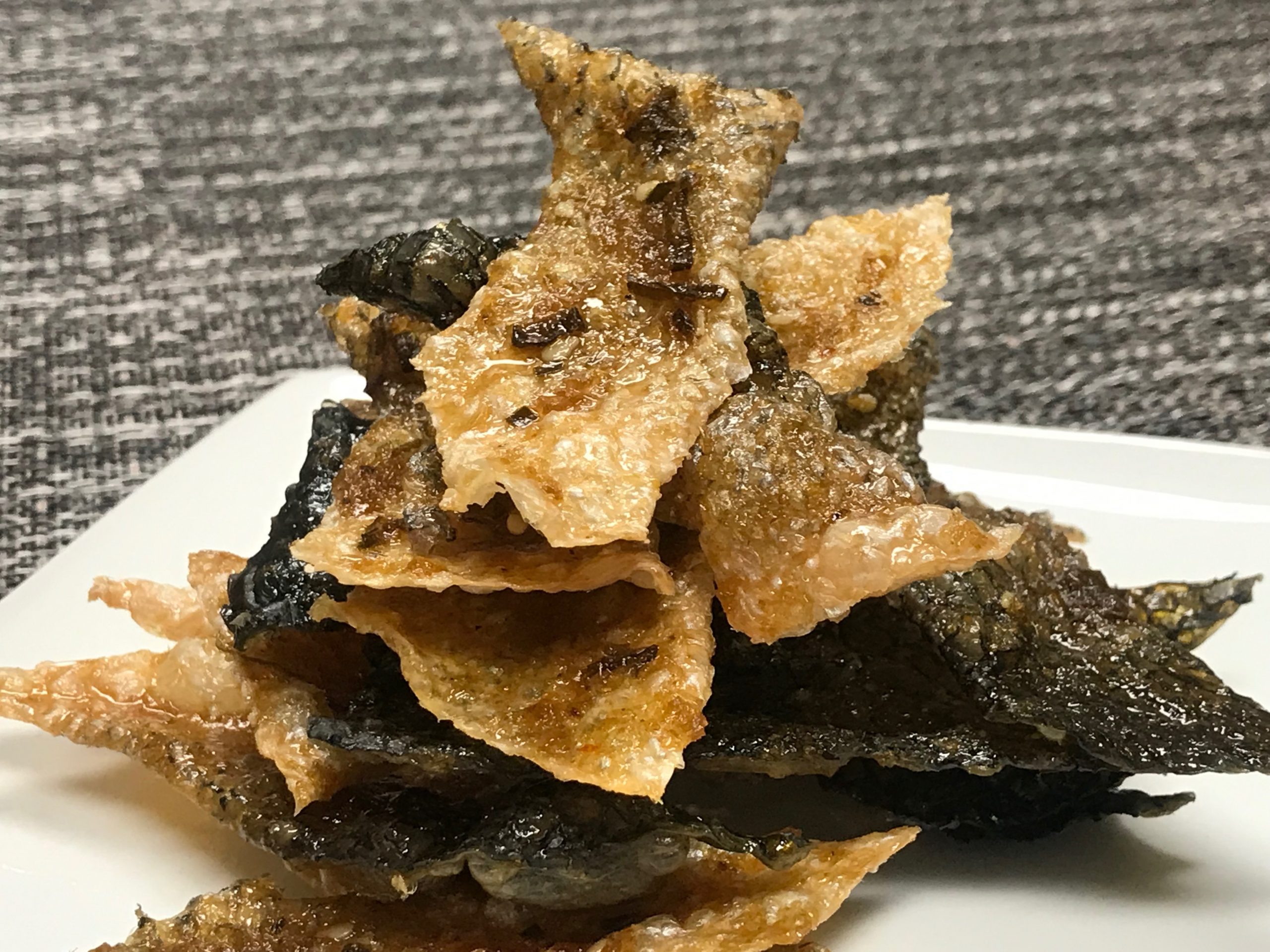 Lemongrass Salmon Chips